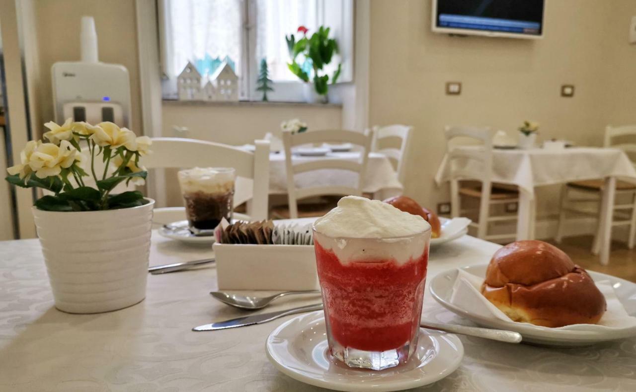 Bed and Breakfast Opera Relais Messina Esterno foto